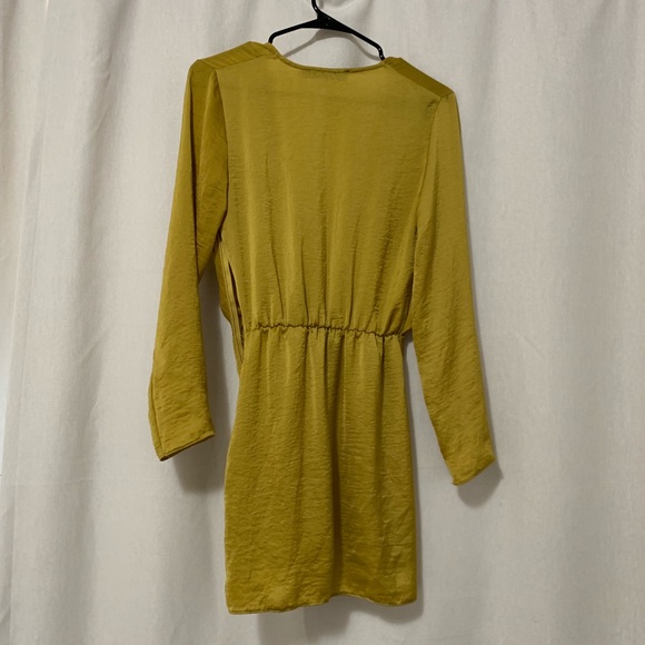 AVAIL AFTER 12/4 Mustard Missguided mini dress - Picture 2 of 6